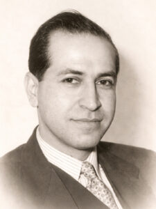Nosratollah Moinian